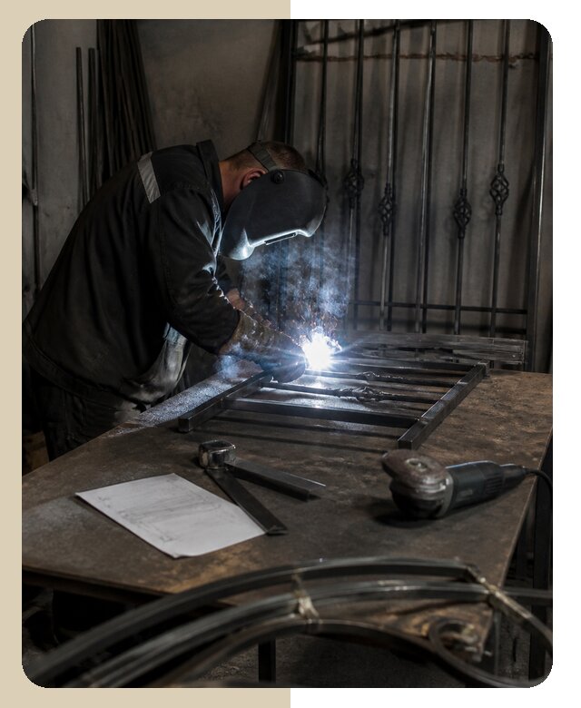 Изготовление металлических решеток по размерам в Дмитрах